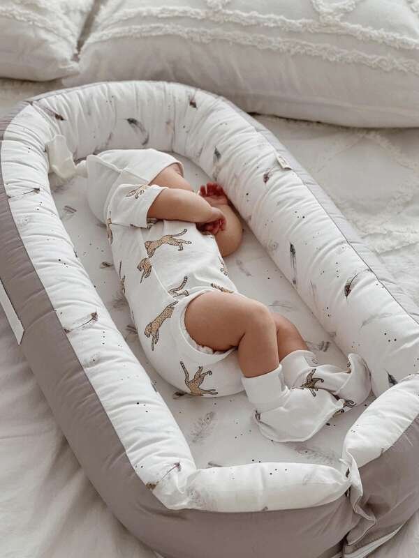 Baby Booties, Leopards - Image 5