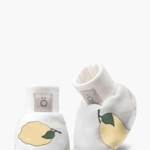Baby Booties, Lemons