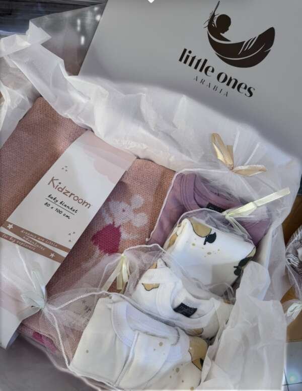 Gift Bundle - Image 5